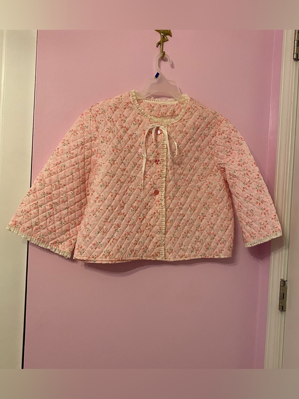 Vintage Antique coquette pink floral quilted cropped unlined jacket cottagecore